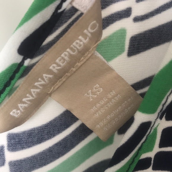 Banana republic Sleeveless shirt - Picture 2 of 6